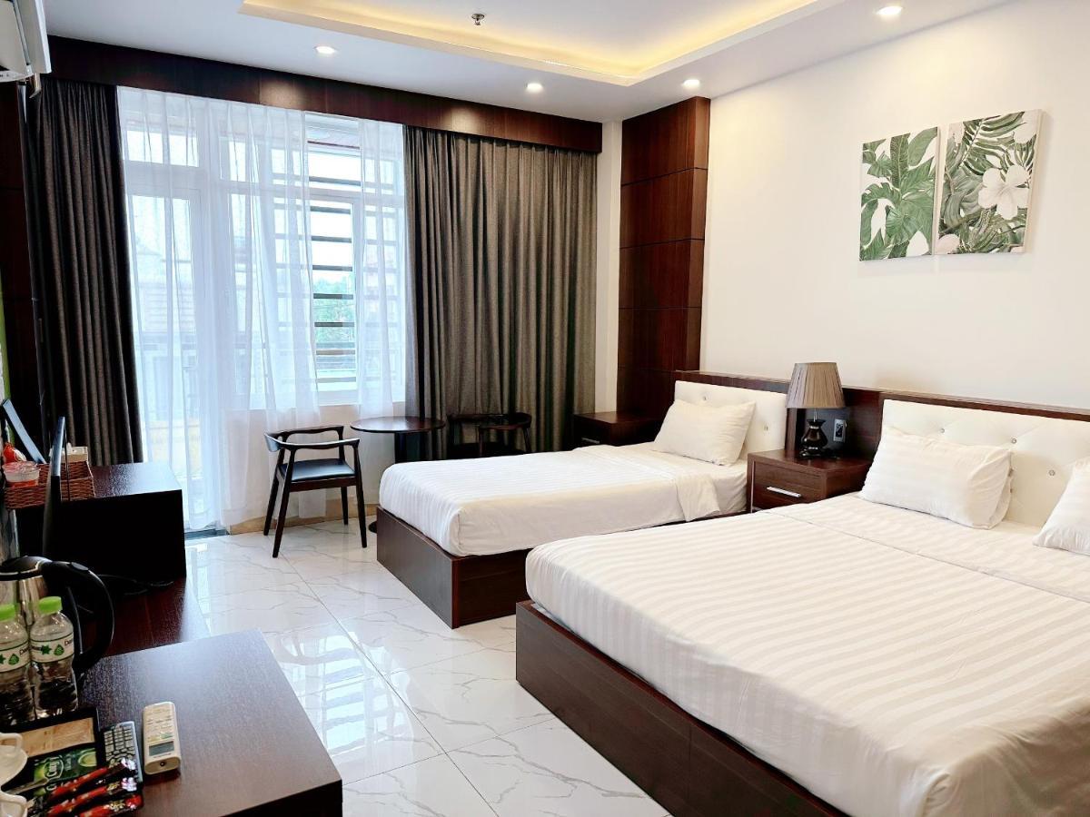 Quoc Thanh Hotel Long Khanh Bagian luar foto
