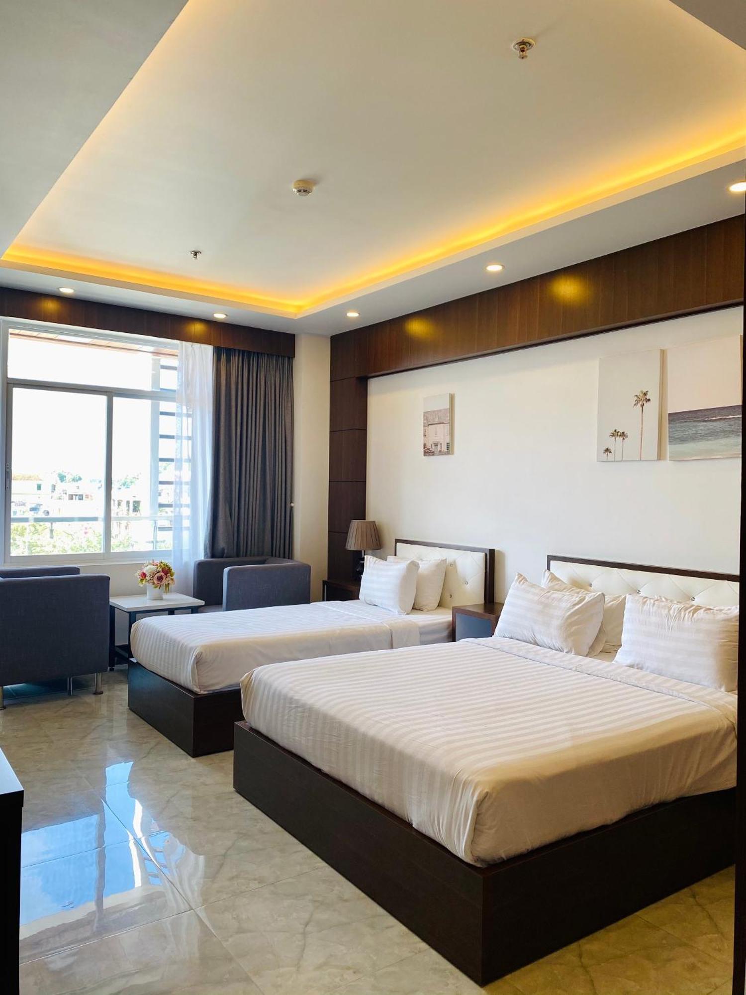 Quoc Thanh Hotel Long Khanh Bagian luar foto