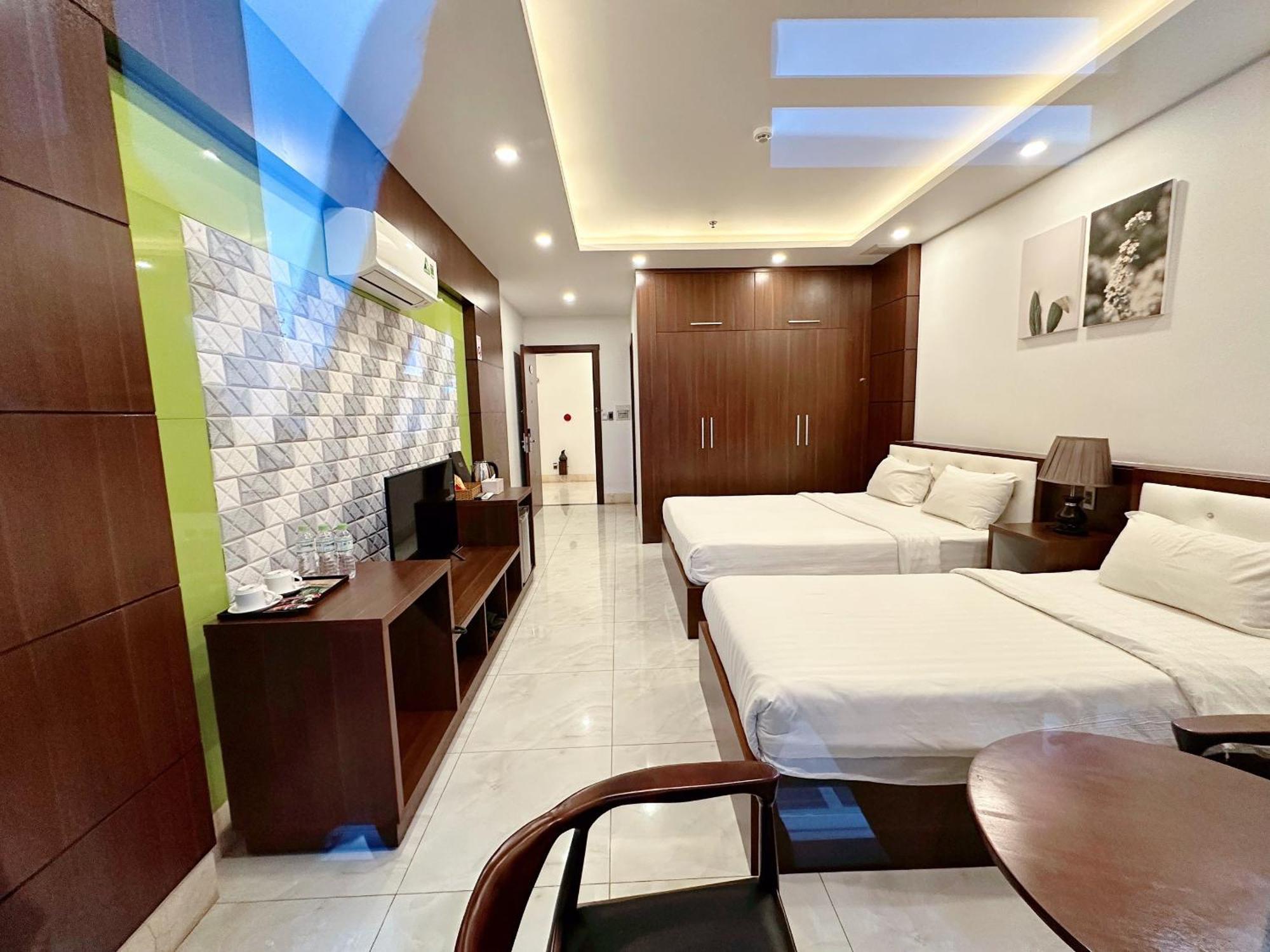 Quoc Thanh Hotel Long Khanh Bagian luar foto
