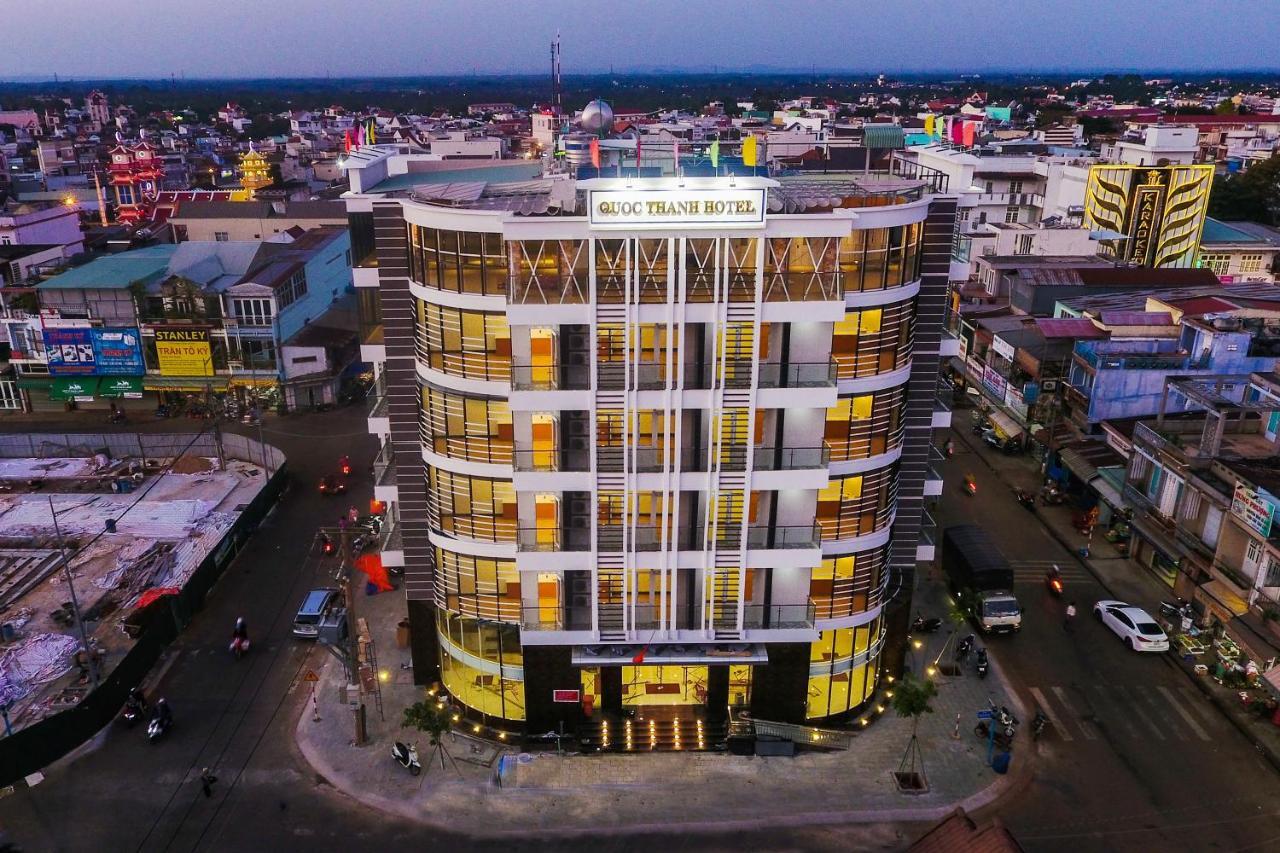 Quoc Thanh Hotel Long Khanh Bagian luar foto